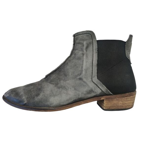 Free People Silver Gray Distressed Leather Boho Pull On Chelsea Ankle Boots 41 - Picture 5 of 10